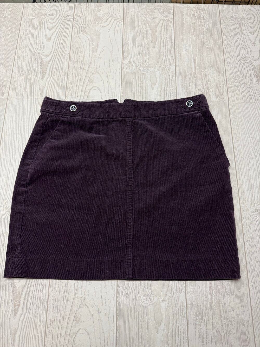 Banana Republic Womens Size 4 Corduroy Mini Skirt Side Zip Pockets Preppy Y2K